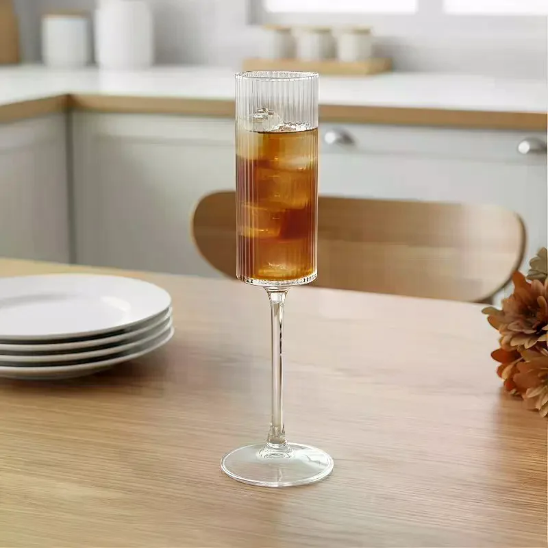 Unbreakable Wine Glass 450ml Plastic Goblet Transparent Striped Luxury Drinkware for Pool Party Picnics Durable BPA Free