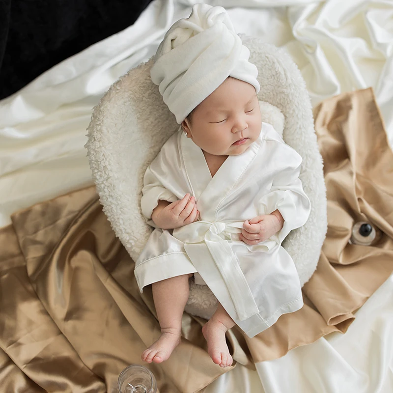 Newborn Bathrobe Photo Outfit Bath Towel Hat 4pcs/Set White Baby Hooded Robe With Belt Baby Photo Shoot Props Studio Accessories