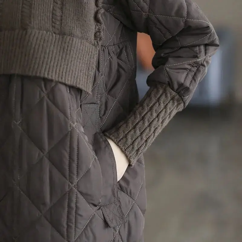 レディースニットロングスリーブサーマルコットンジャケット秋冬スタンドカラースプライシングデザイン快適な韓国風スレコート