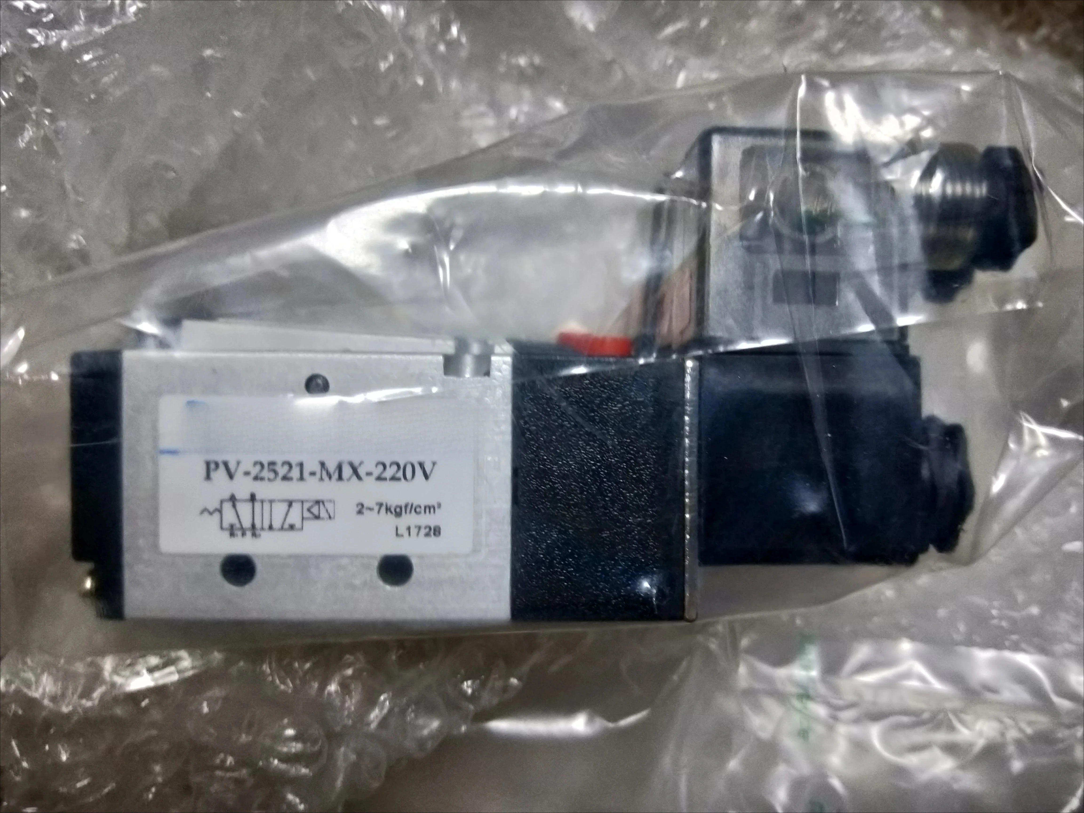 Solenoid valve pneumatic valve PV-2521-MX-220V 2-7kgf/cm²  L1728