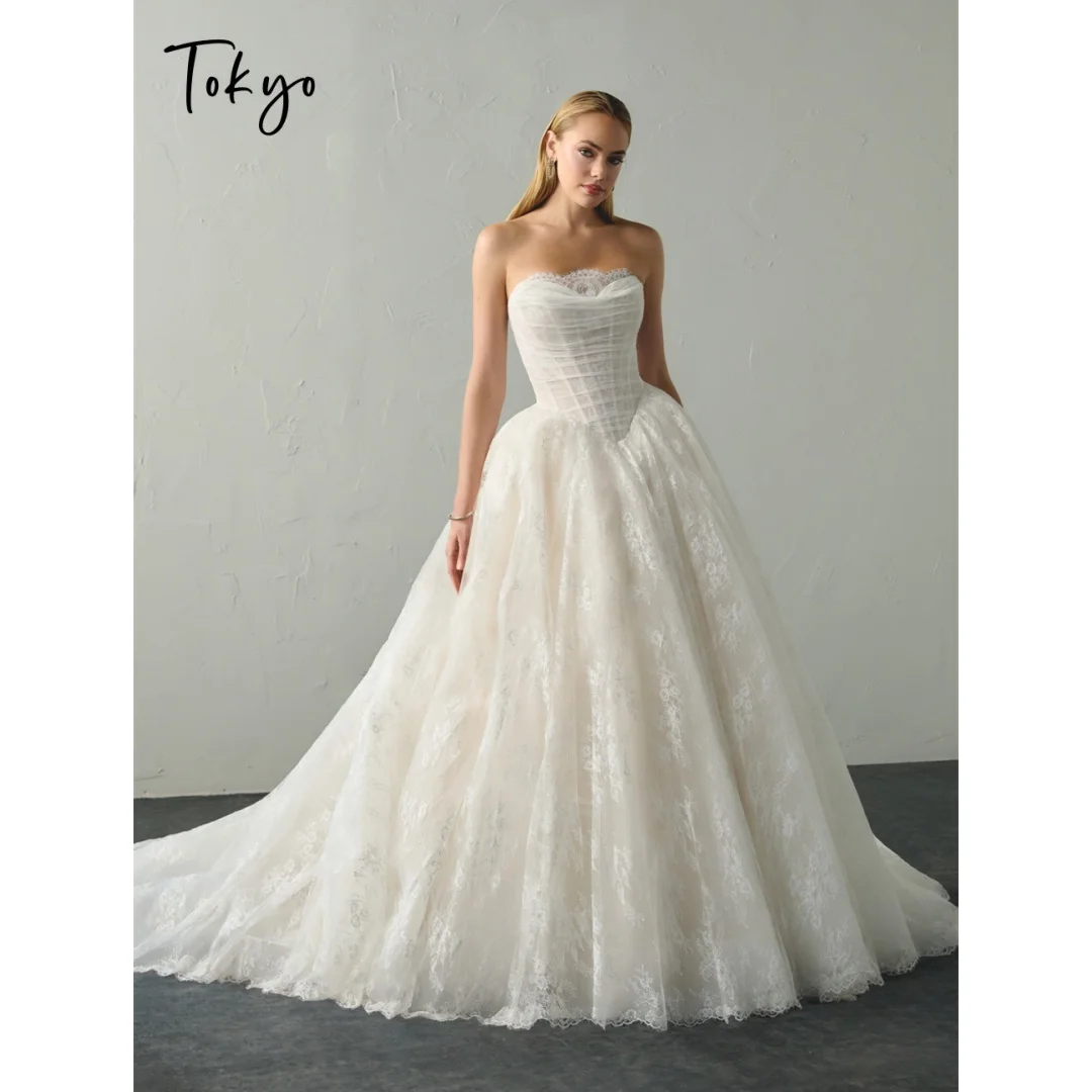 Tokyo Custom Strapless Lace Corset Wedding Dress A Line Sweep Train Bridal Gown Delicate Formal Wedding Evening Party Gown