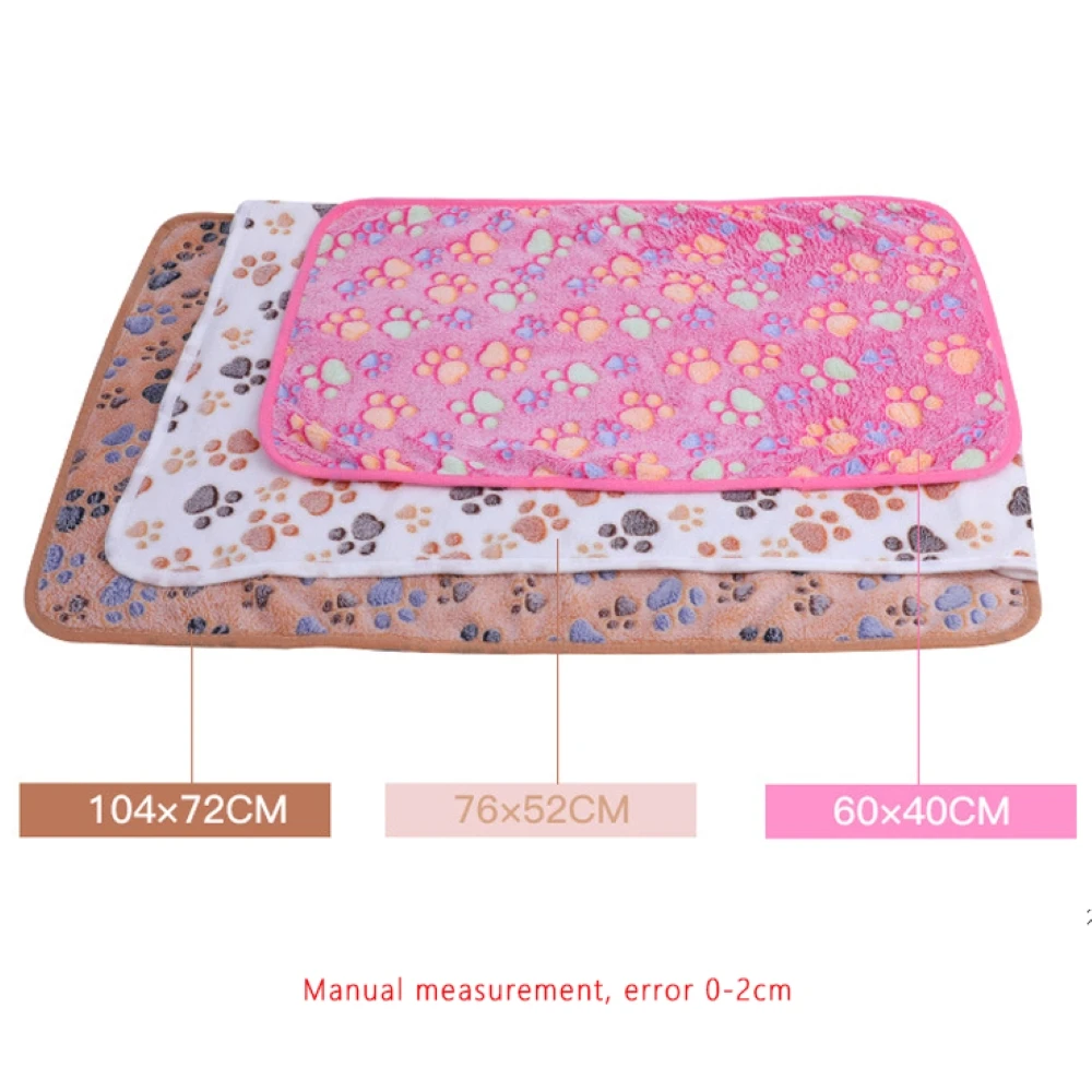 Couverture multicolore douce et moelleuse de haute qualité pour animaux de compagnie, couverture imprimée patte de chien mignonne, tapis chaud et confortable pour chiens chats
