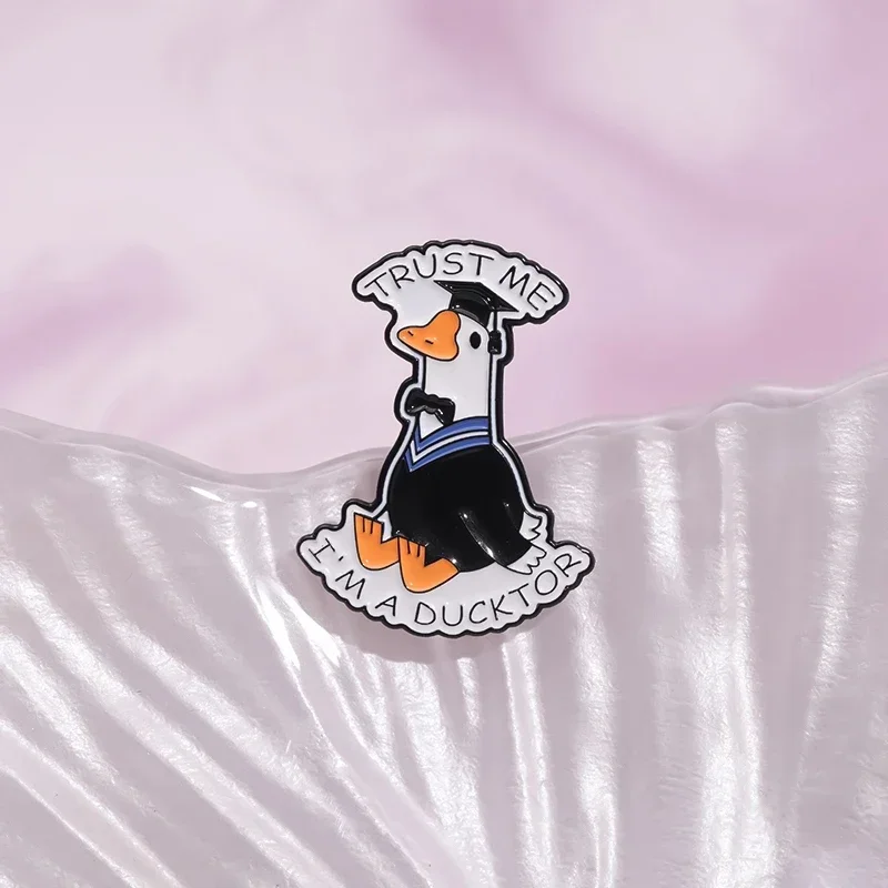 Funny Cartoon Duck Enamel Pins TRUST ME I'M A DUCKTOR Duckling Brooches Cute Animal Lapel Badge Backpack Jewelry Gift Wholesale