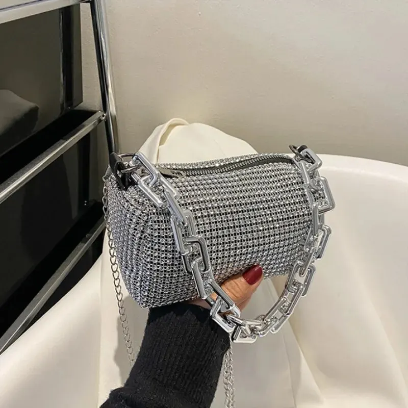 Allover-Beuteltasche mit Strasssteinen, Balltasche mit Glitzerkette, Mini-Umhängetasche für Damen (6,3 x 3,54) Zoll). – Detail 12