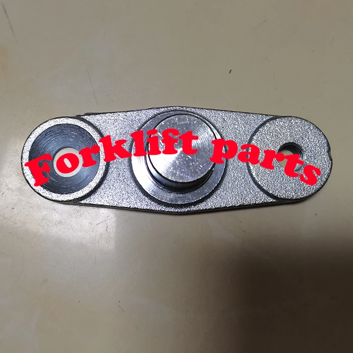 2pc Forklift spare parts bearing flange rocker arm used for BT LPE200/SWE/LWE200 with OEM 261274 ，177165