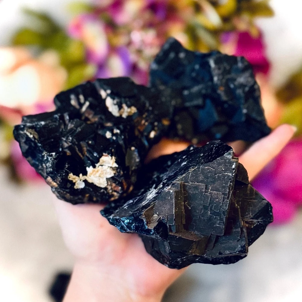 Natural UV Reactive Black Rose Fluorite Bohemian Home Office Decor Gift for Christmas Thanksgiving Valentine'S Day Holiday