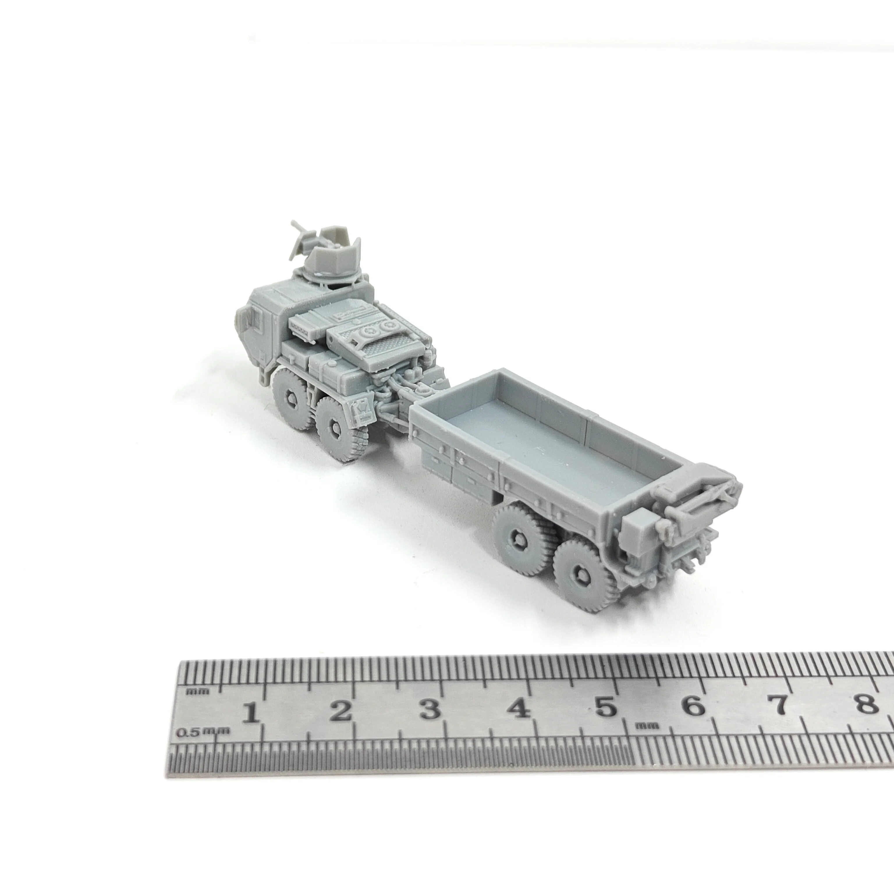 M977 Heavy Expanded Mobility Tactical Truck MODELL KIT im Maßstab 1:144