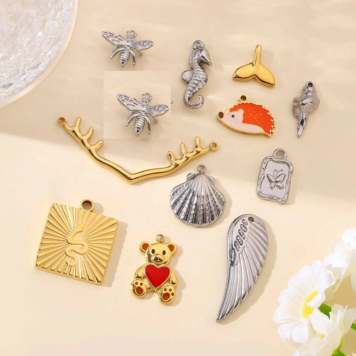 3pcs/Lot French style Stainless Steel Hedgehog Mermaid Charms Bear Wings Seahorse Dog Necklace DIY Small Pendant Wholesale