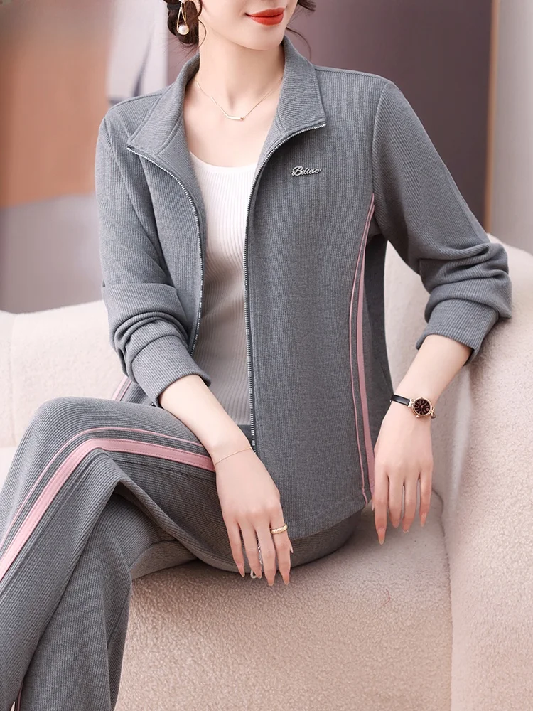 

Casual Sportswear Set for Young Mothers Spring Faion Outerwear Women's Top And Bot Loose Fit Long Pants Zipper Closure
