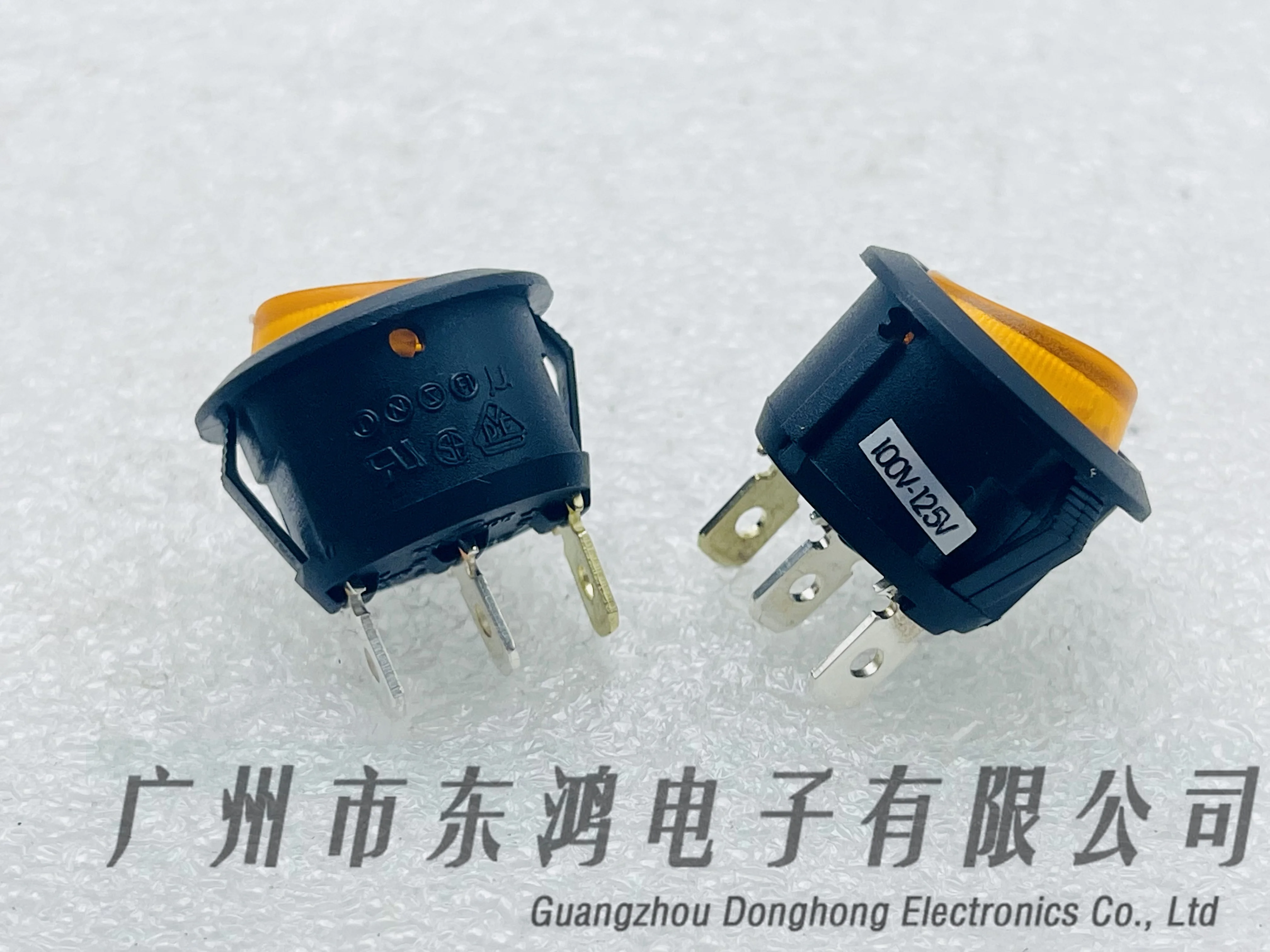 1pcs R13-208 Taiwan yellow light 3-pin ship switch  tilting switch circular UL certification environmental protection
