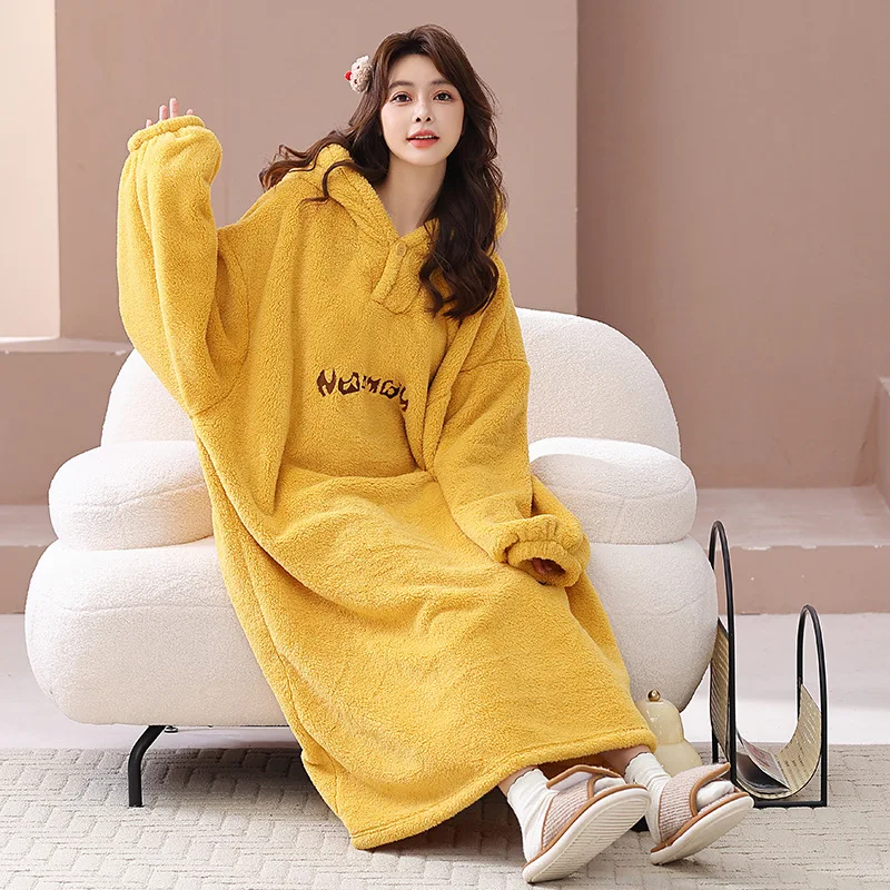 Autumn and Winter New Long Section Warm Hooded Robe Home Wear Shu Cotton Velvet Lazy Bathrobe Large Size Pajamas Home Wear