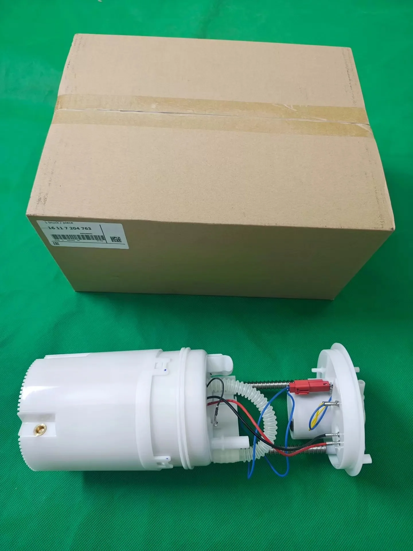 16117204763 Fuel Pump Assembly For BMW X5 E70 X6 E71 N55 16117207599