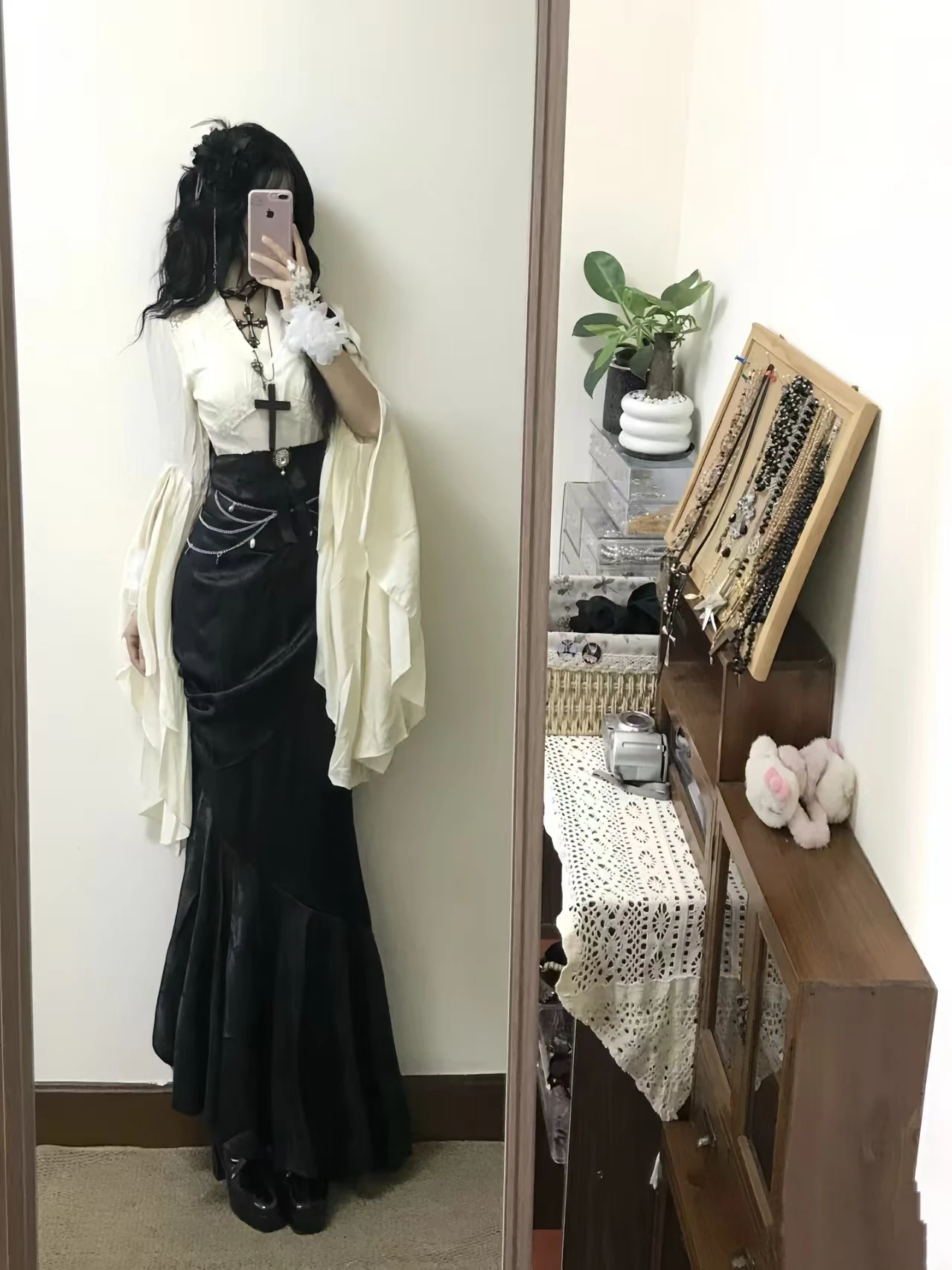 

Gothic Sle loween irt And Skirt Set for Women off White Irregular Hemline High Waist Autumn Faion Ensemble