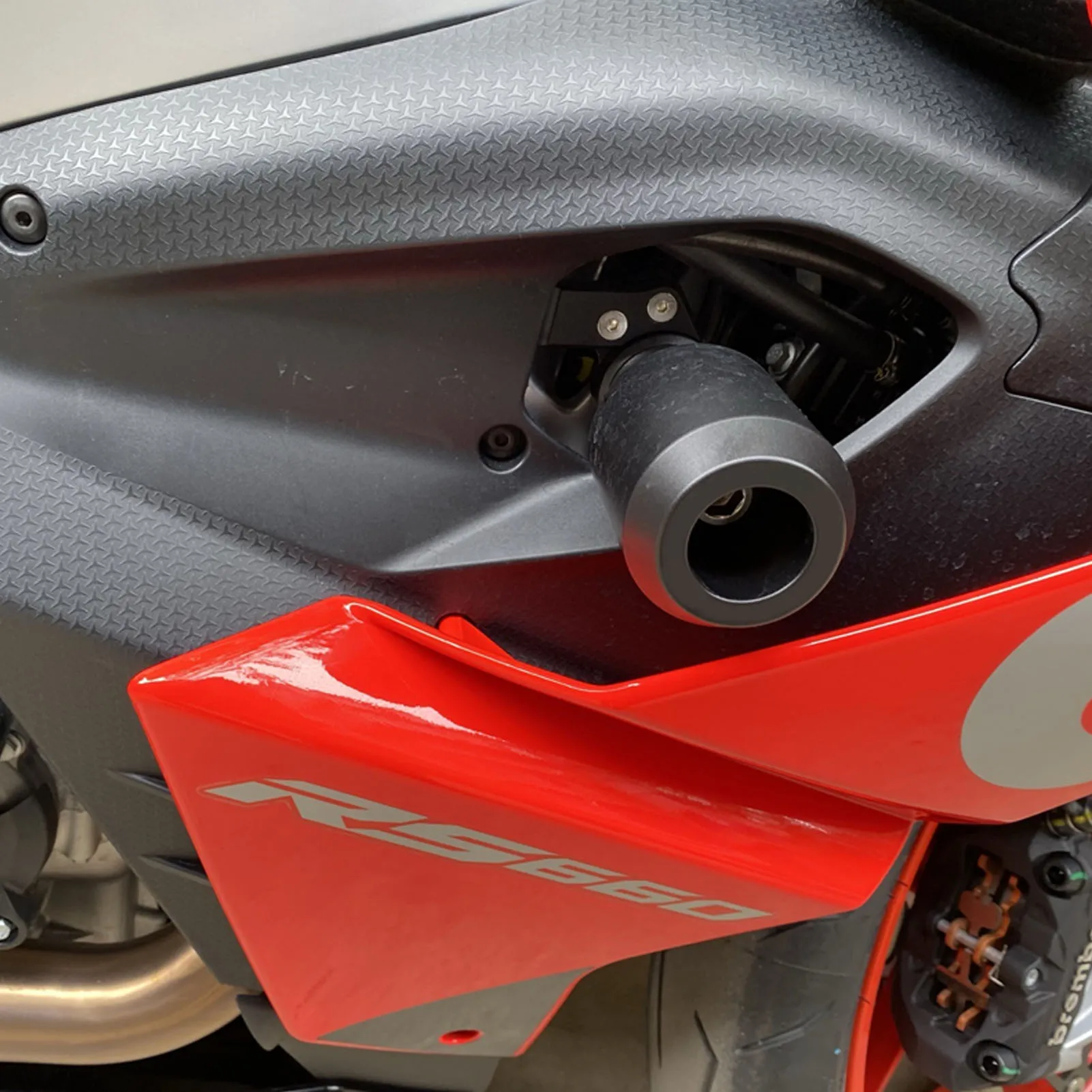 

Для Aprilia RS660 (2020-2022) - защитная шариковая рама для мотоцикла, противоударная защита, защита для мотоцикла