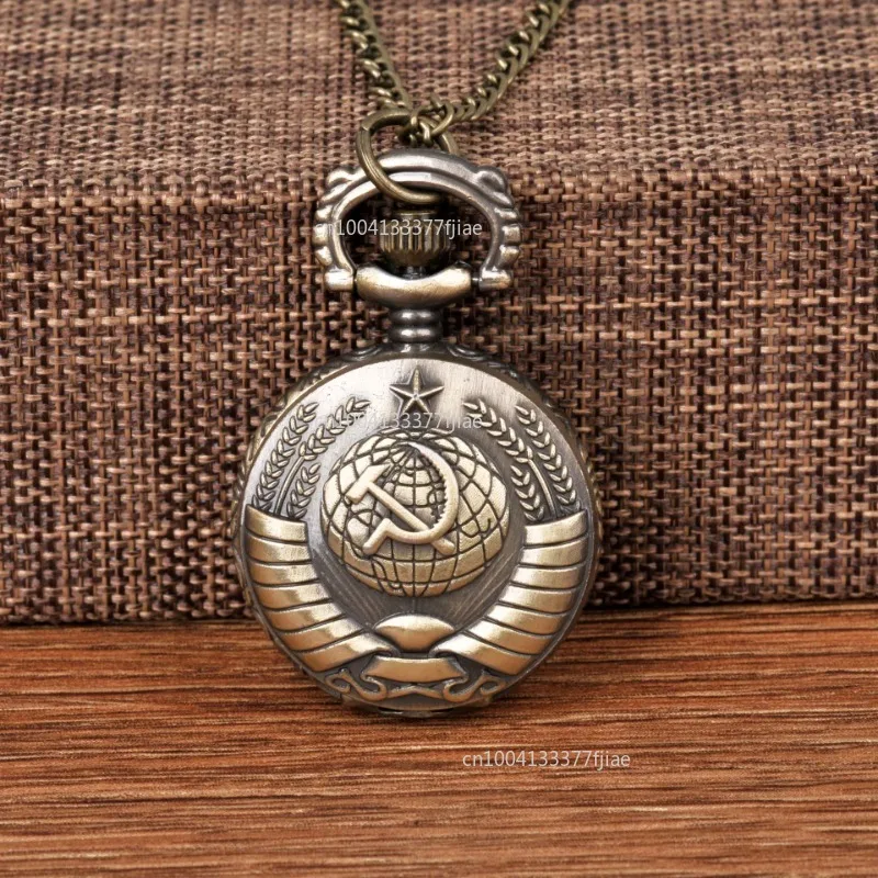 Vintage  Quartz Pocket Watch Badges Sickle Hammer Pocket Watch Necklace Bronze Pendant Chain Clock Fashion Emblem Top Gifts