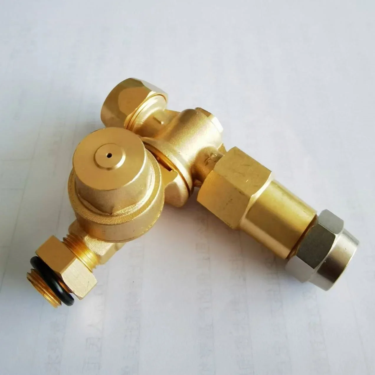 Latest Design Garden Hose Sprinkler Nozzle Brass for Humidifier