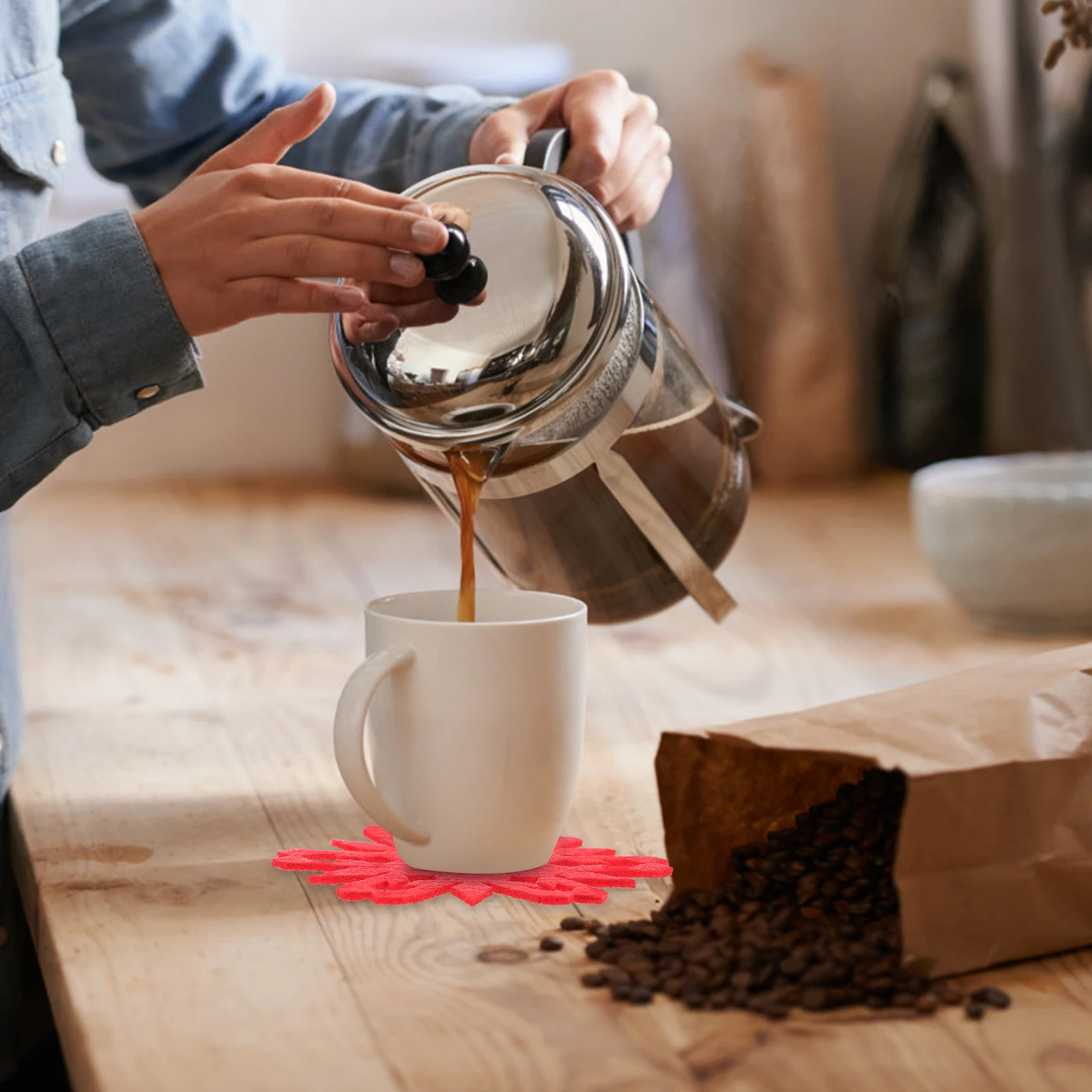 

12pcs Christmas Cup Mats Felt Snowflake Shape Anti-Slip Coasters Household Table Mat For Coffee Tea Wine Home Decoration
