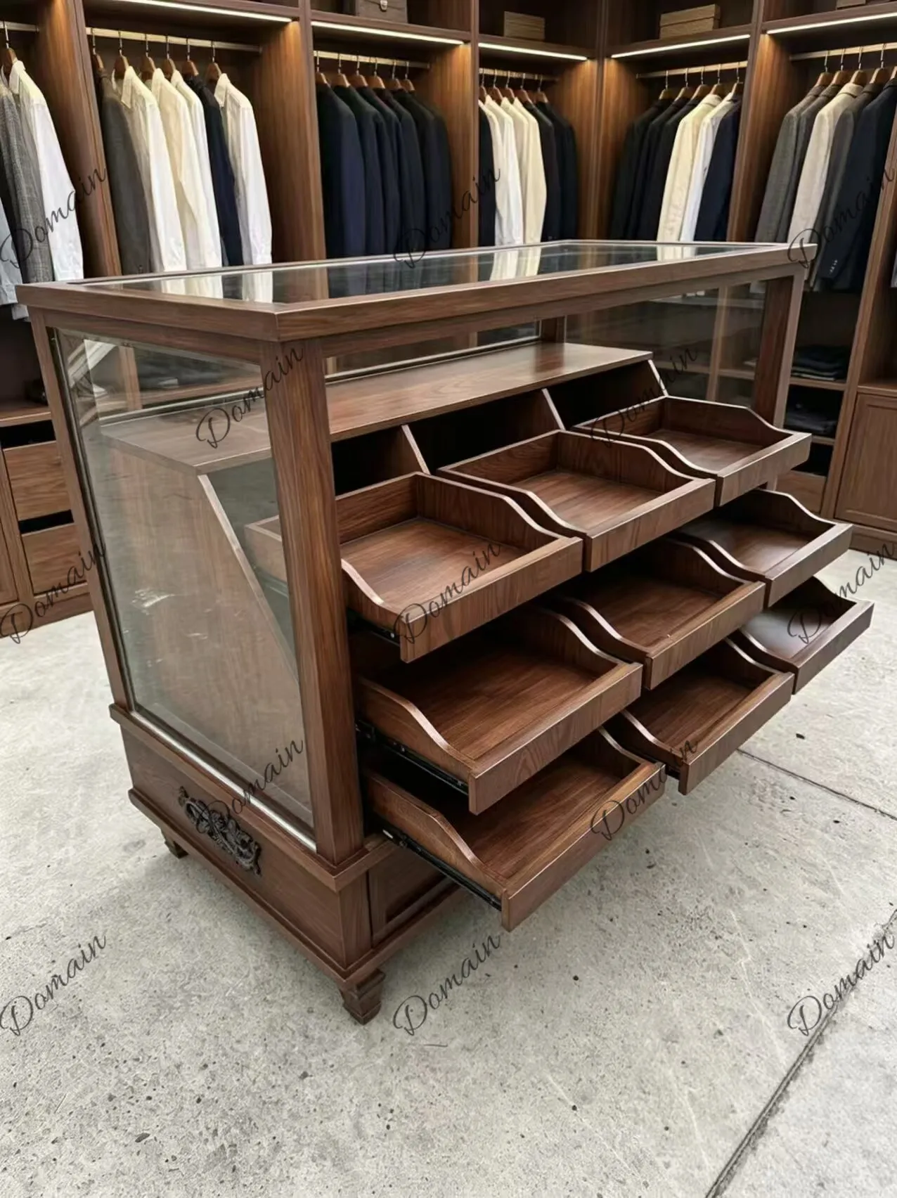 Clothing store Nakajima display cabinet Nakajima platform flowing water platform retro jewelry display cabinet