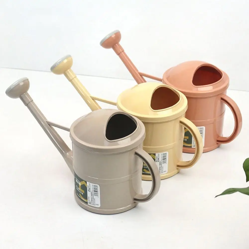 

Vintage Plastics Watering Can Large Capacity Garden Water Spraying Pot Home Plants Decorations