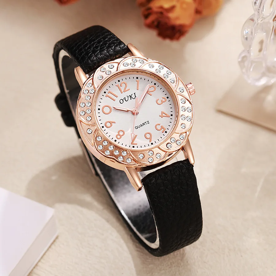 

Vintage Round Diamond Women Watch Creative New Digital Dial Quartz Wristwatch Fashion Ornament Strap Daily Wear Reloj Mujer