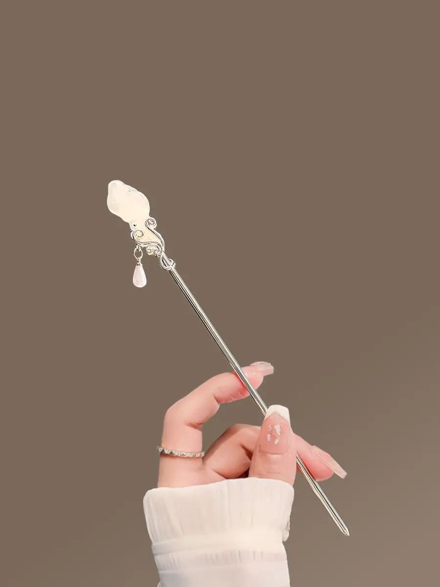 Xiangyun Wanyu Ruyi Antique Tassel Hairpin Women's Step Shake High-end Head Plate Hairpin New Chinese Style Cool Accessories