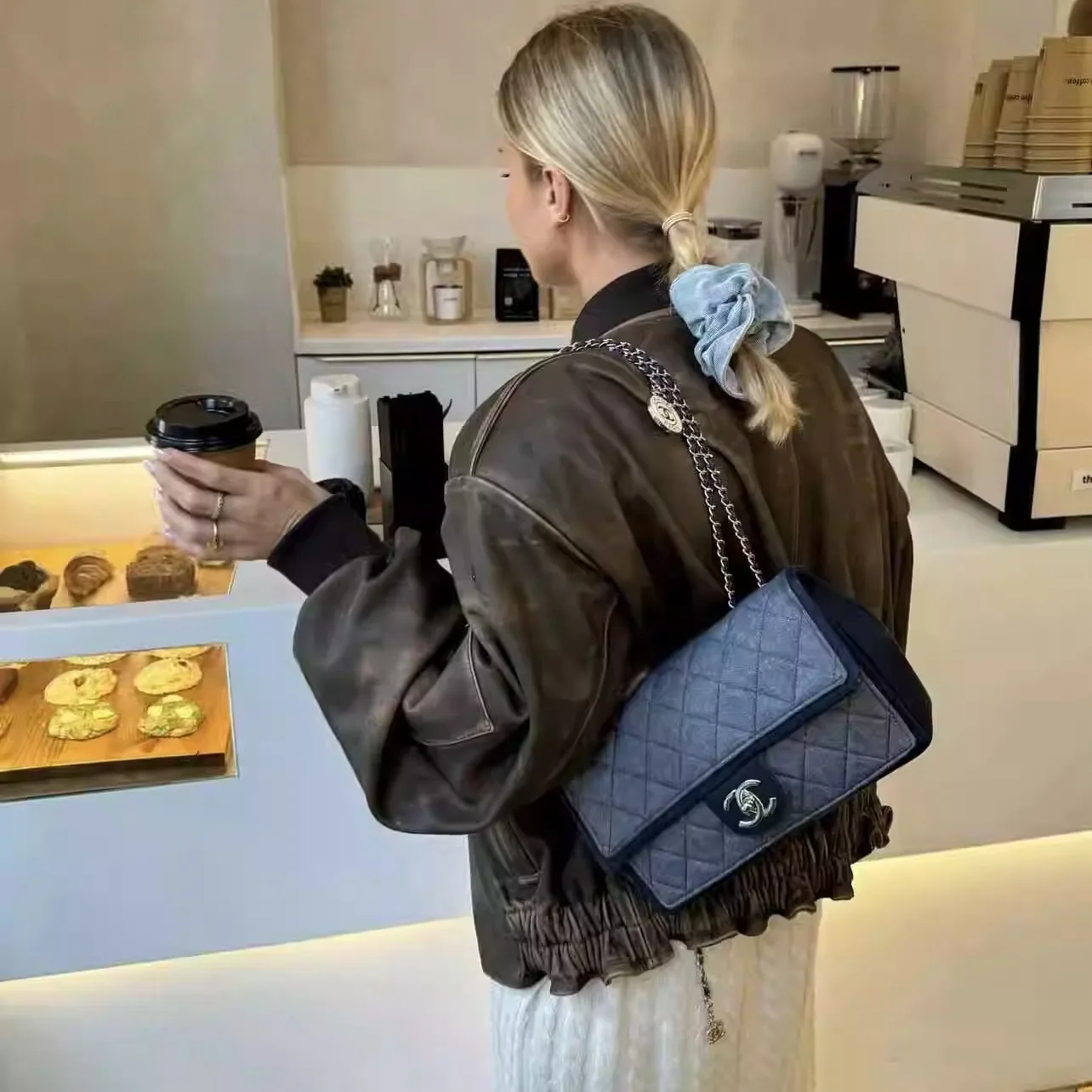 Autumn and Winter American Retro High Street Coffee Leather Jacket Design Sense Coat