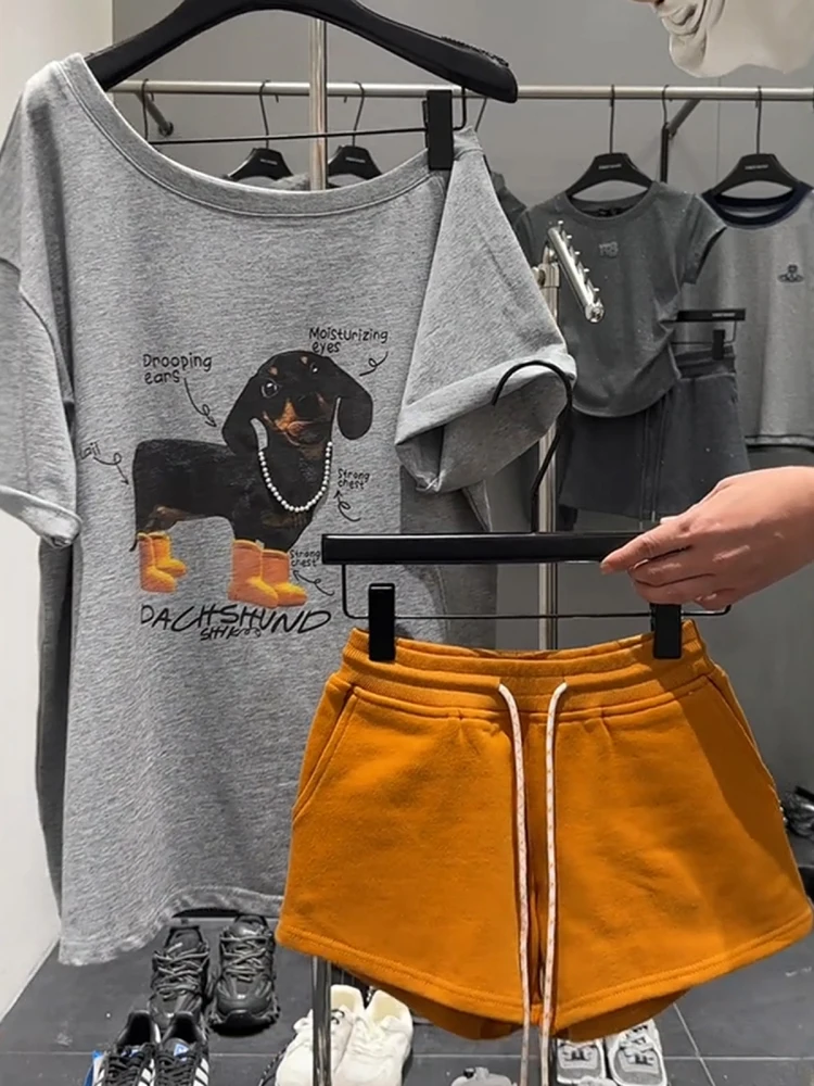 American Style Summer Outfit Women's T-shirt Shorts Set Dog Print One Shoulder Design Pearl Necklace Dog Print T-shirt Shorts... - view 3