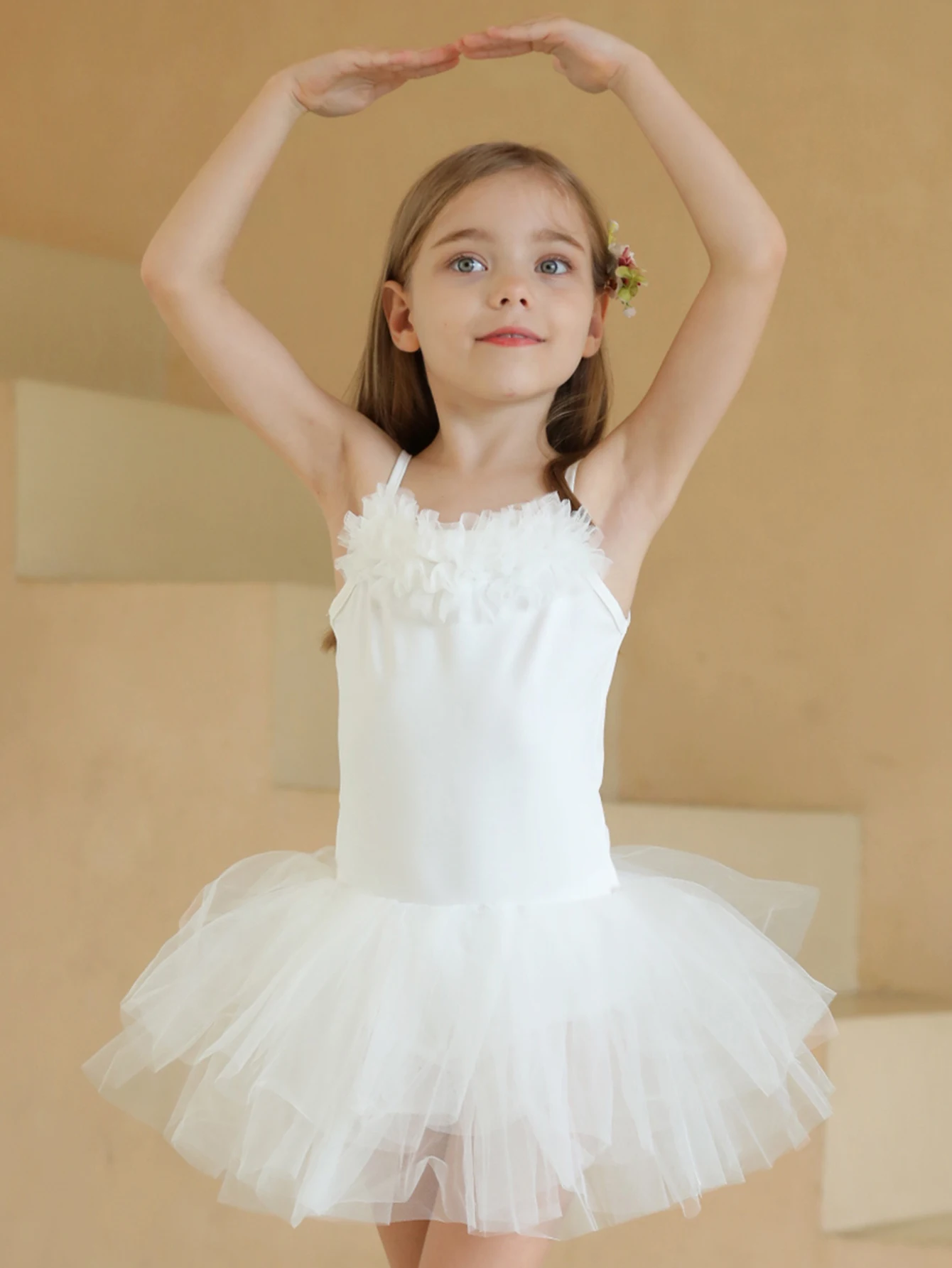 Girl's White Lace Mesh Suspender Ballet Dress for Children's Day School Stage Play Ballet Performance Dress for 4 5 6 7 8 Years