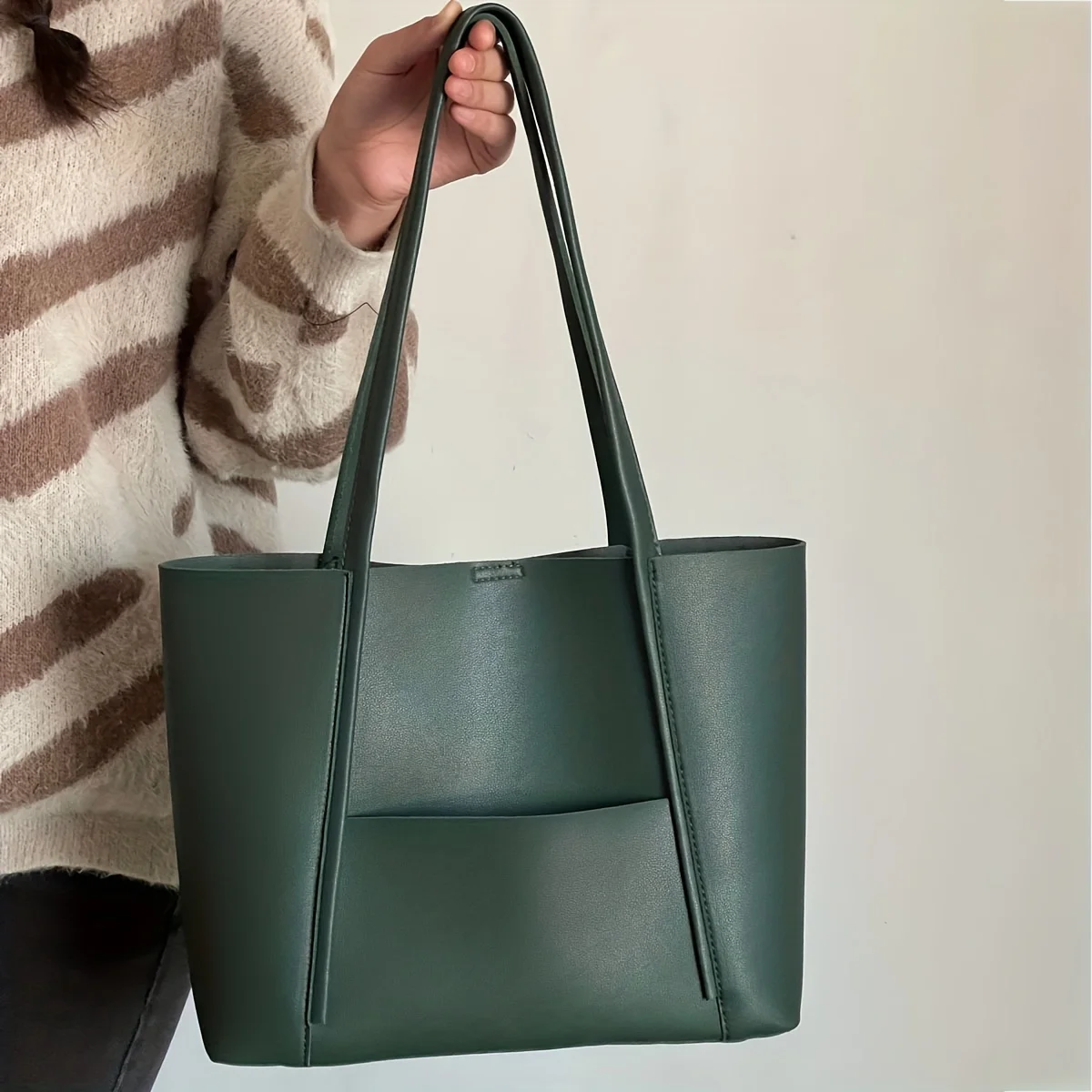 2024 season cross-border new commuter handbags armpit bag fashion trend ultra-large capacity shoulder bag woman