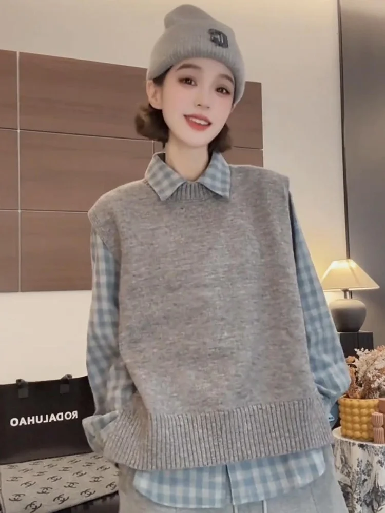 

Женский вязаный жилет свободного кроя, модный универсальный топ для города, повседневный стиль, умеренный цвет.