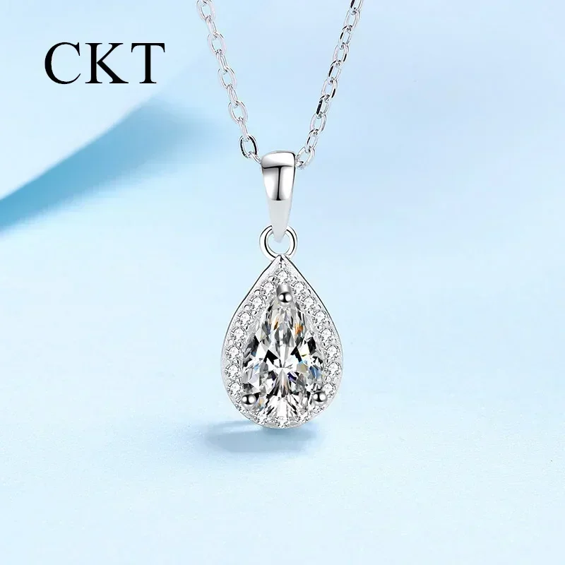 

18K White Gold 1 Carat Moissanite Necklace Water Drop Pendant for Women Platinum Pt950 Temperament Collarbone Chain Jewelry