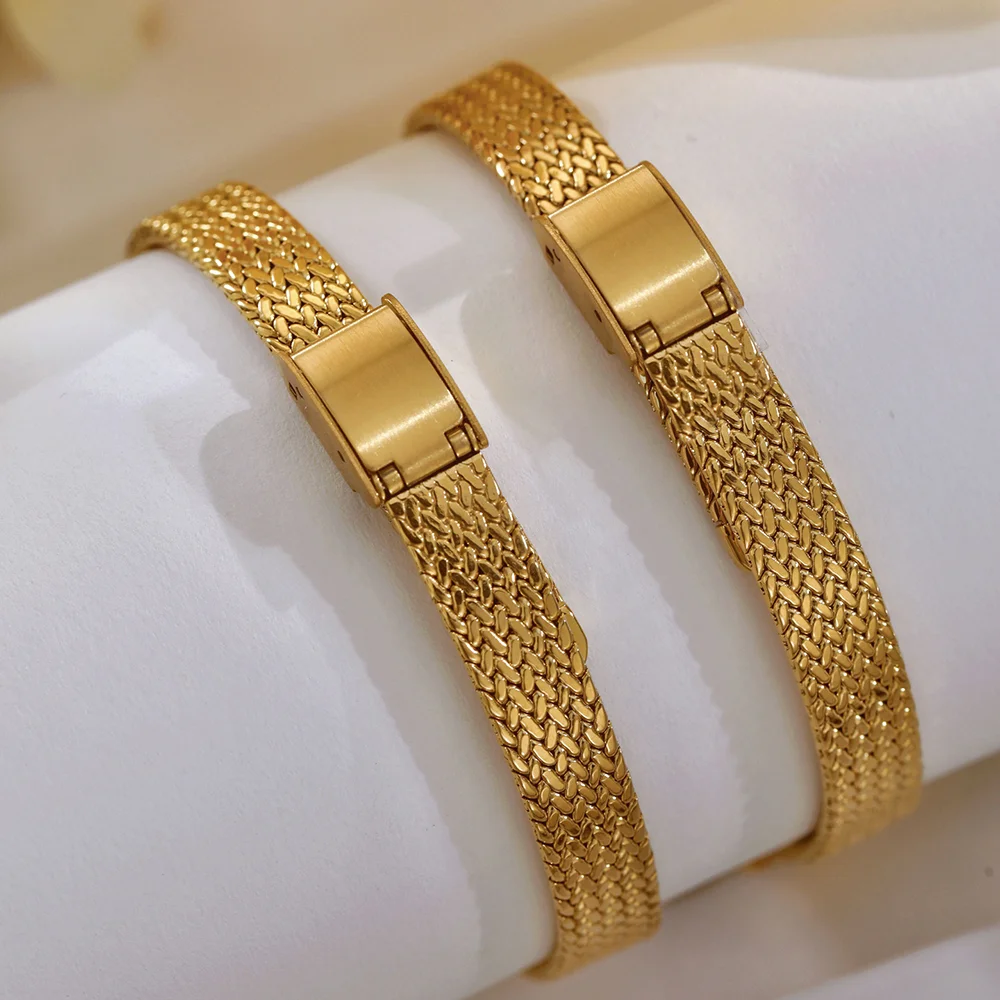 NEW Vintage Light Luxury Women's Watches Waterproof Oval Dial Watch For Woman Wheat Strap Temperament Women Wristwatch
