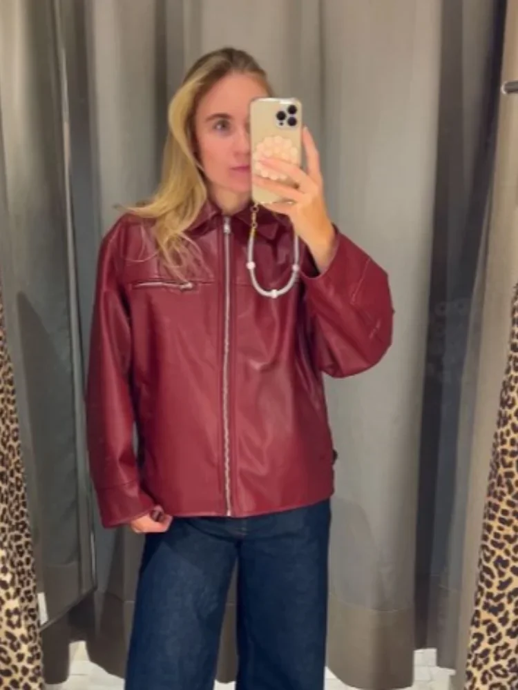 Chaqueta de piel sintética con cremallera para mujer, abrigo corto de manga larga con solapa y bolsillos, color rojo vino, ropa de calle para otoño, novedad de 2024