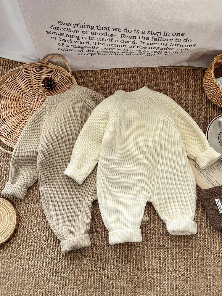 2025 Winter New Baby Long Sleeve Knitted Romper Cartoon Embroidery Infant Boy Girl Thick Warm Jumpsuit Newborn Toddler Clothes