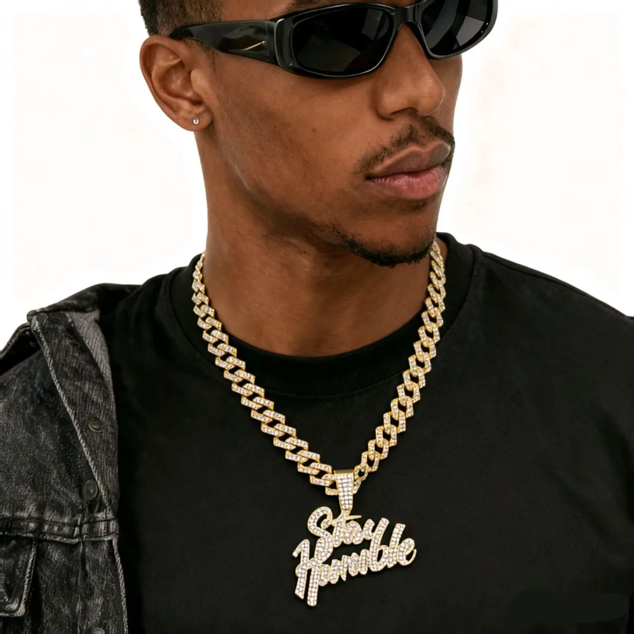 

Аксессуары для самостоятельного изготовления: подвеска в стиле европейского и американского хип-хопа с преувеличенными буквами "Stay Humble", украшенная бриллиантами, для уличного рэпа.