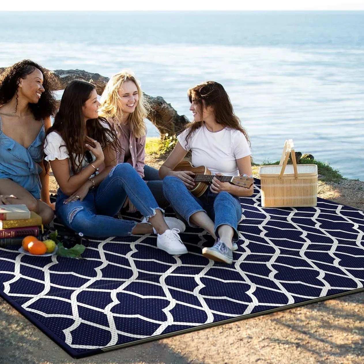 120X180cm Caravan Outdoor Rug Foldable Waterproof Plastic Straw Rug RV Camping Mat For Motorhome Deck Porch Picnic Beach view 3