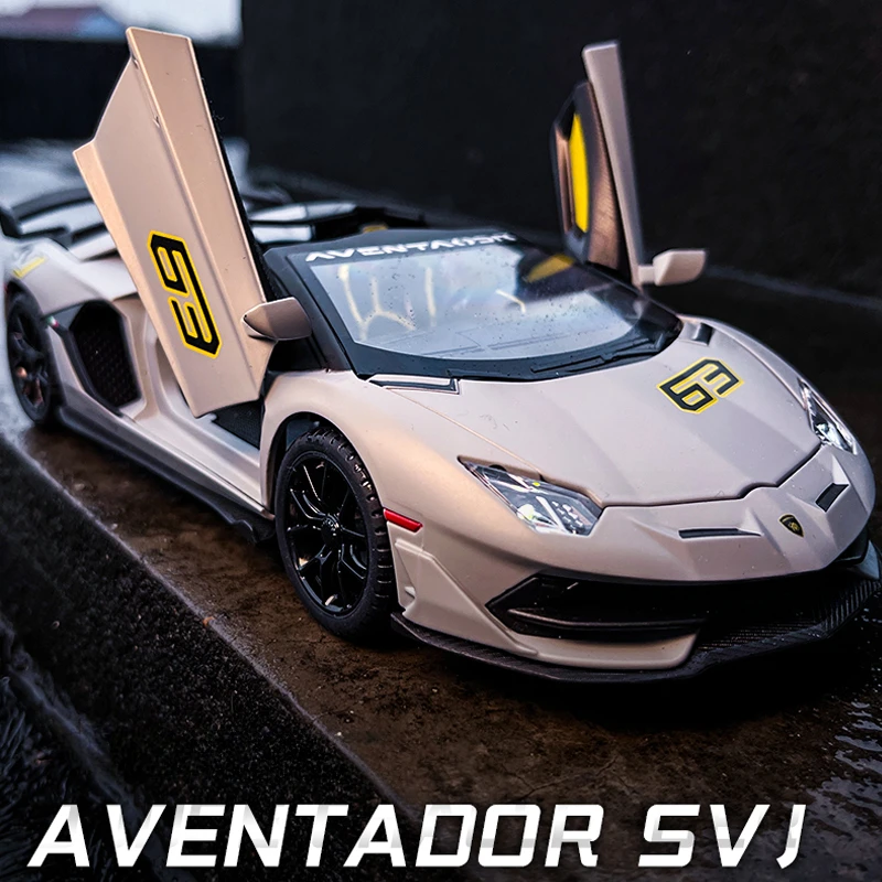 

Diecast 1/24 Scale Lamborghini Aventador SVJ Super Car Model With Sound Light And Collective Miniature Voiture Boy Car Toy