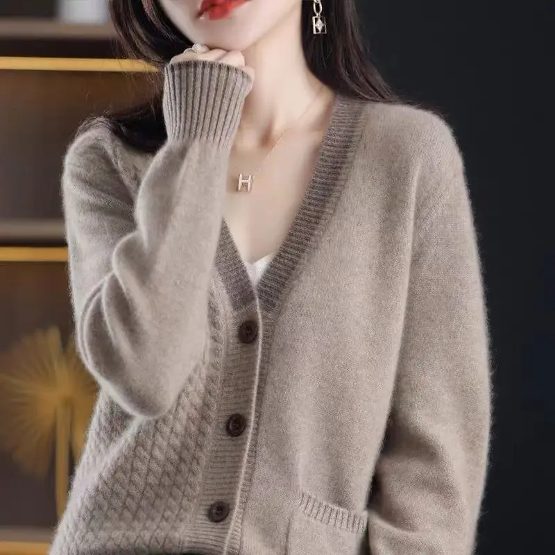 

Women Cardigan Sweater Spring New Loose Long Sleeve Woolen Knitted Cardigan Patchwork V-Neck Sweater Cardigan Female Coat Tops