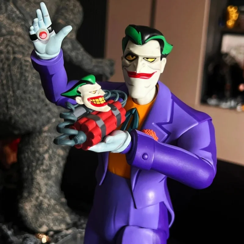 

Authentic stock Mondo DC Batman Animated Edition Joker Limited Edition 1:6 12 inches can be used to make birthday gifts by hand