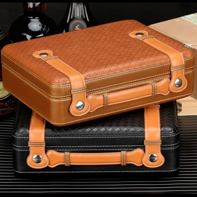 Luxury Cigar Humidor Cedar Wood Travel Cigar Cases Leather Cigars Storage Boxes Portable Cigars Humidors Smoking Accessories