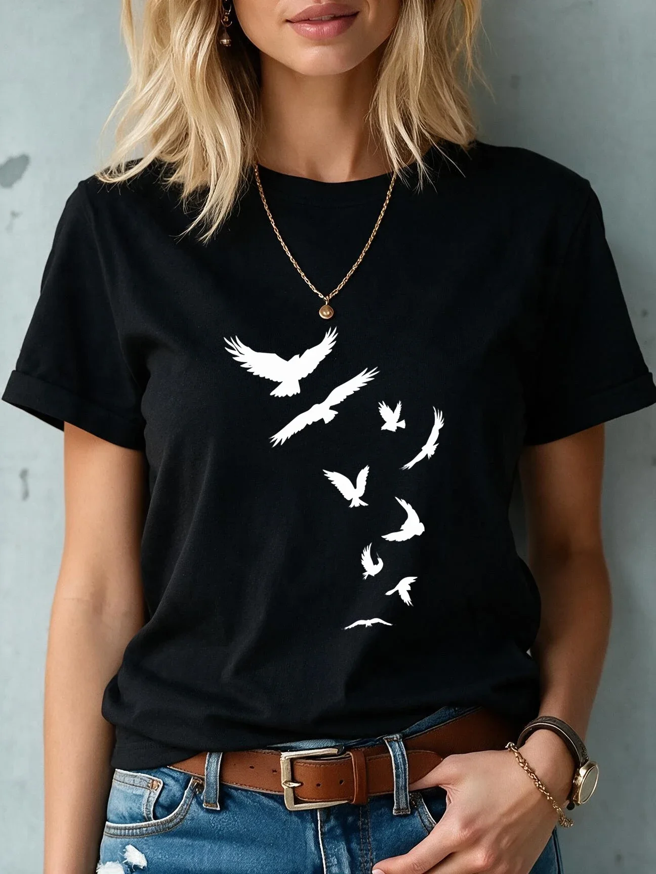 Eagles of Various Shapes and Forms Print T-Shirt Women's Casual Short Sleeve T Shirt Graphic Vintage Tops Clothes Female 90s Y2k