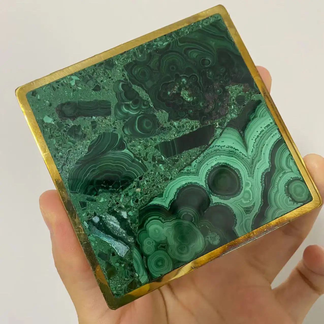 

Natural Malachite, Crystal Quartz, Energy Gemstone, Teacup Mat, Meditation Divination, Air Purification, Demagnetization, Reiki