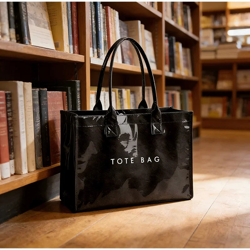 Laptop-Aufbewahrung, PVC-Einkaufstasche, wasserdichte, durchsichtige Umhängetasche aus Kraftpapier, Büchertasche mit großem Fassungsvermögen, Damen-Shopper, Arbeits- und Pendlerhandtasche – Detail 5