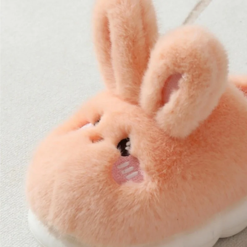 Zapatillas de algodón de conejo cálidas y bonitas para parejas de invierno, sandalias suaves informales con Orejas de conejo para interiores para hombres y mujeres, chanclas suaves de felpa bonitas