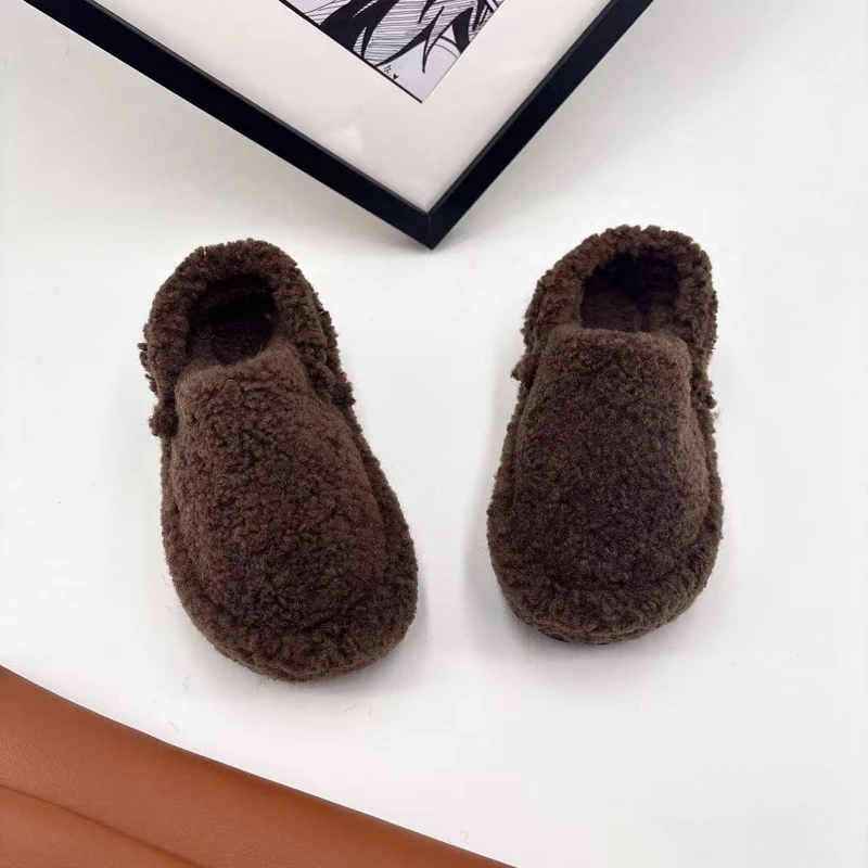 

Children Fashion Slippers Round Toes Kids Casual Slippers Comfortable Soft Bottom 2025 Winter New Boys Girls Bedroom Shoes Trend