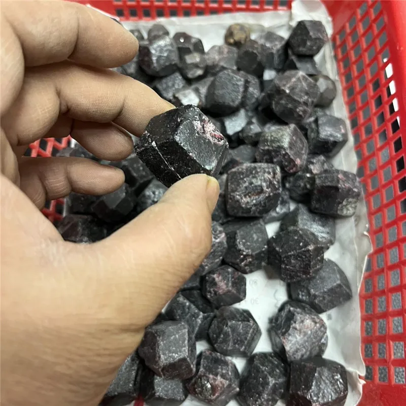 1000g Natural Unheated Corundum Facet Rough Specimen