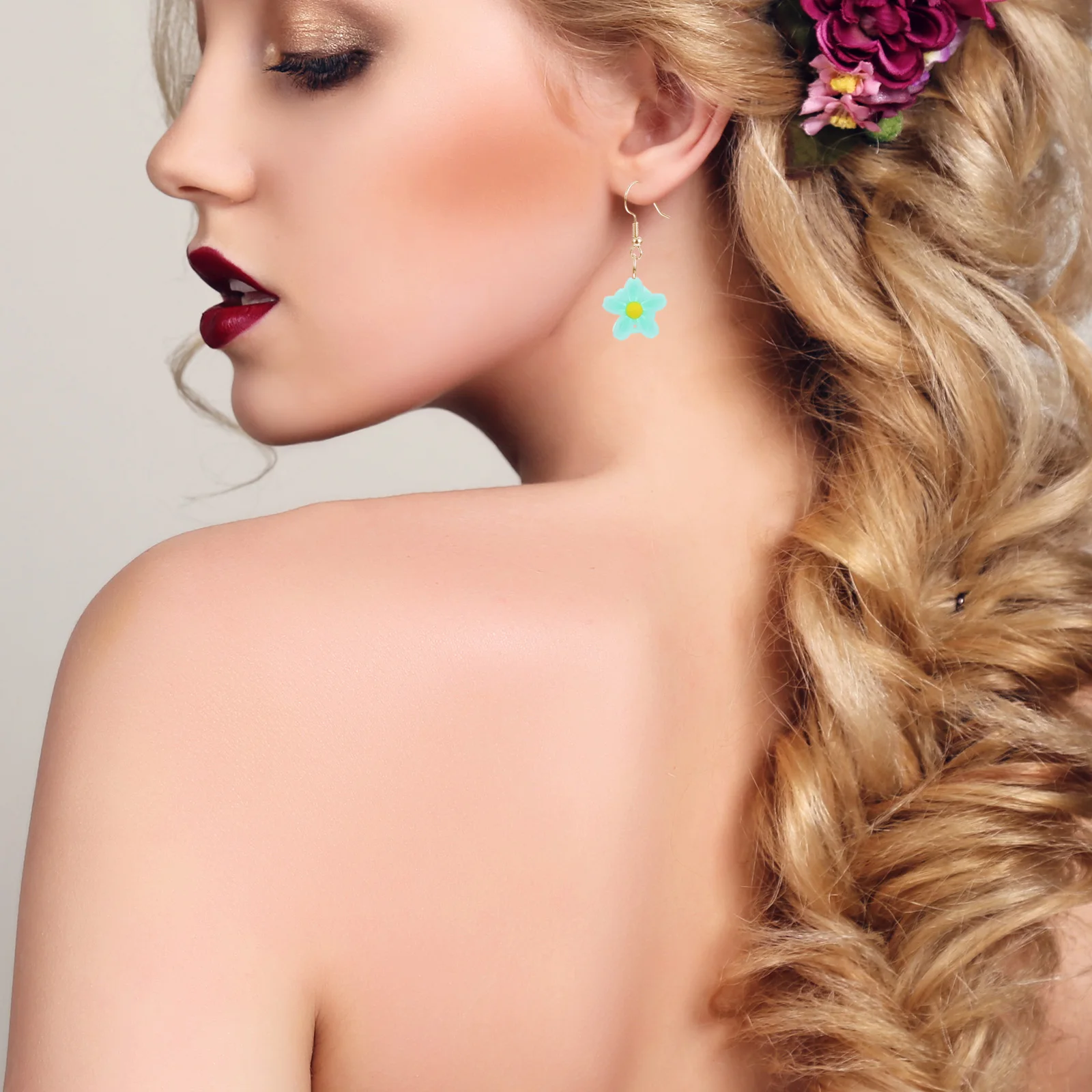 

50 Pcs Five-petal Flower Resin Accessories Cute Beads Cherry Earrings Nail Charms Daisy Cabochon for Bracelets Artificial Heads