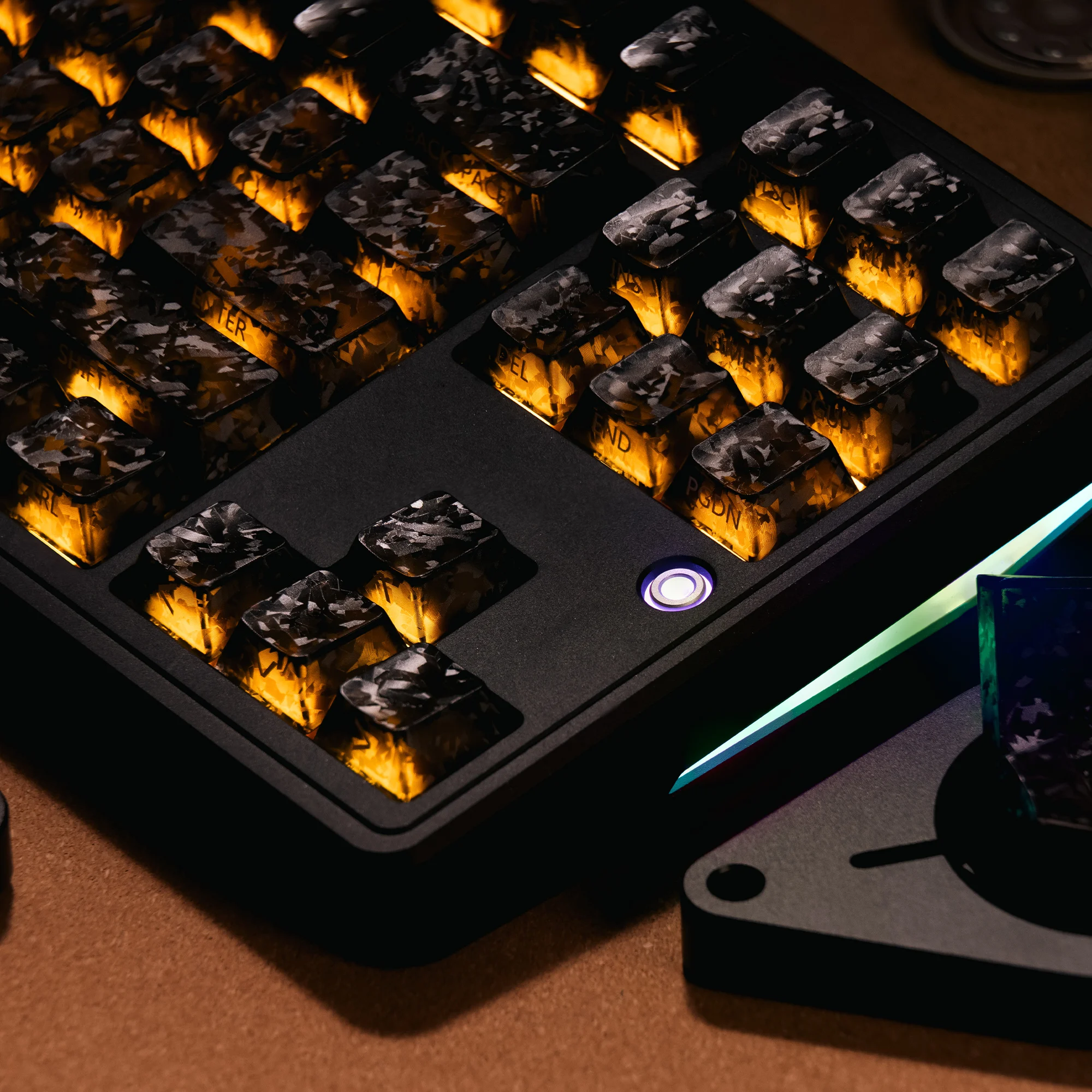 Black Carbon Fiber Texture Keycaps Transparent RGB Side Printed Cherry profile PC keycap set for MX Cherry Mechanical Keyboard