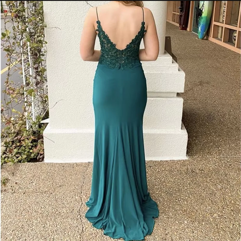 Sexy Elegant Spaghetti Prom Dresses Floor Length Sleeveless Exquisite Formal Banquet Evening Party Special Occasion Gowns