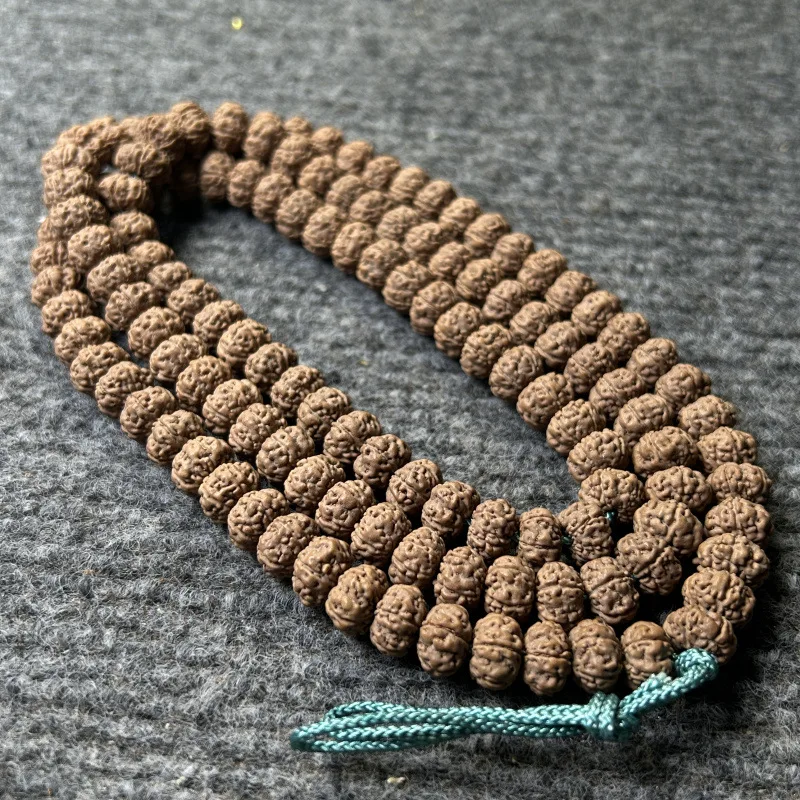 Exquisitely Crafted Original from Old Trees, 108 Short-Stemmed Tibetan Style Small Diamond Bodhi Beads